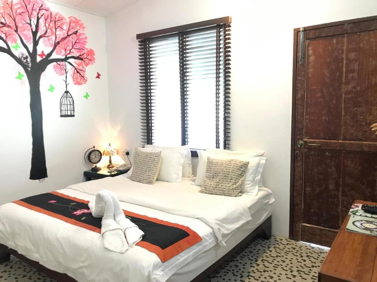 Rangoon Residences + George Town Extérieur photo
